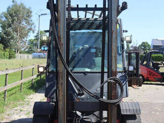 2011-linde-h60t-01-47617477
