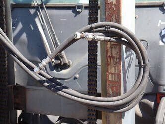 2011-linde-h60t-01-47617480
