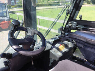 2011-linde-h60t-01-47617493
