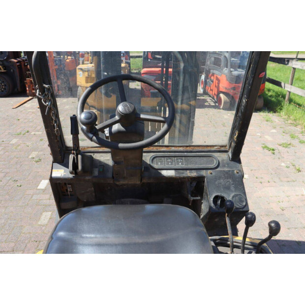 2003 Yale GDP25TF-47617554