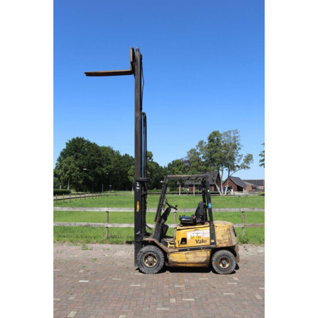 2003 Yale GDP25TF-47617569