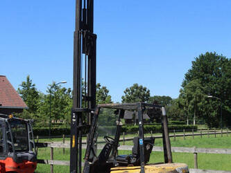 2003-yale-gdp25tf-47617570