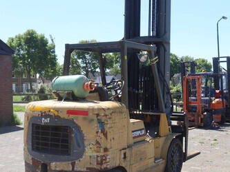 2000-caterpillar-gc60k-47617723