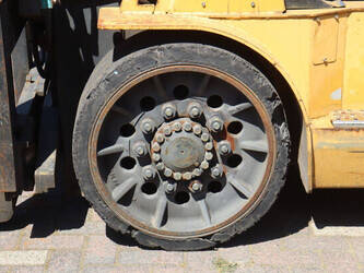 2000-caterpillar-gc60k-47617732