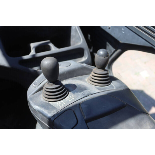 2017 Linde E25L-01-47617777