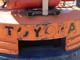 toyota-5fg18-47617801