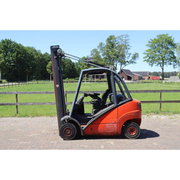 2013 ليندي M25T-47618048