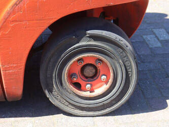 2013-linde-m25t-47618060