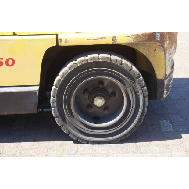 2004 Hyster H5.50XM-47618089