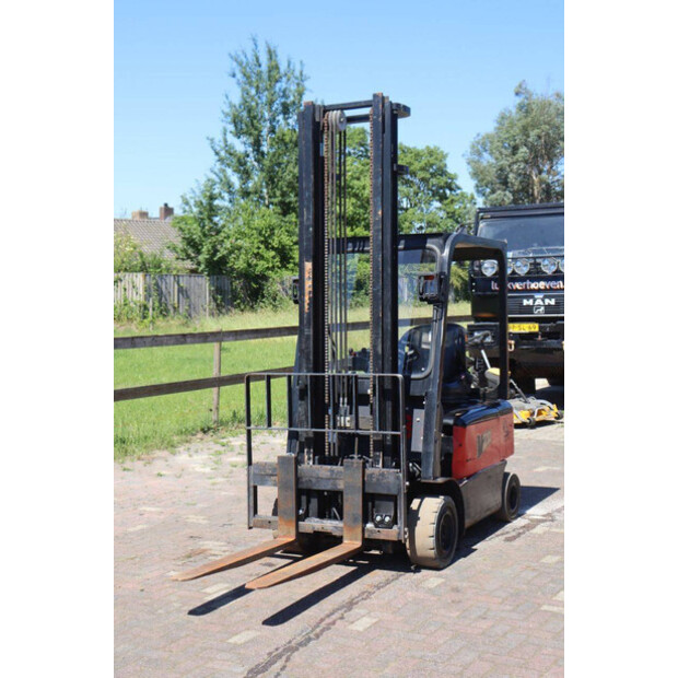 2018 EP Equipment CPD20FVD8-47618157
