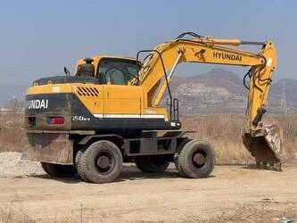 2014-hyundai-robex-150w-9-47618232