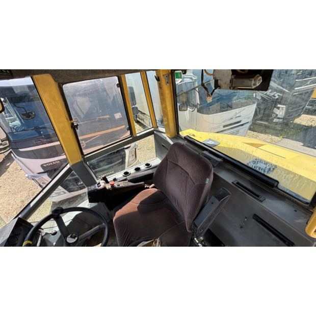 2006 ديناباك CA152D-47619194