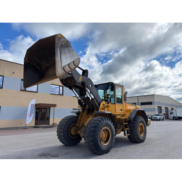 2004 Volvo L110E-47619226