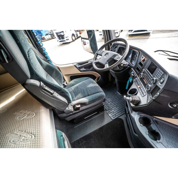 2018 Mercedes-Benz Actros 1848-47619437