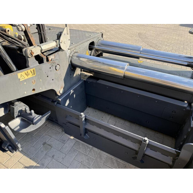 2016 بوماج BF 600P-2-47619798