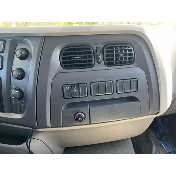 2023 DAF LF 230 FA-47619900