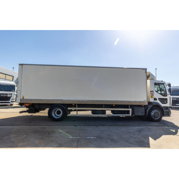 2015 رينو D18-47620111