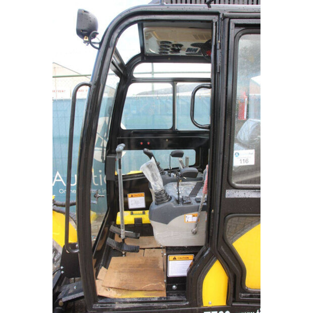 2025 Titan TE30-47620293