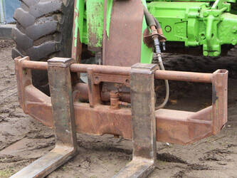 2010-merlo-p32-6plus-47620408