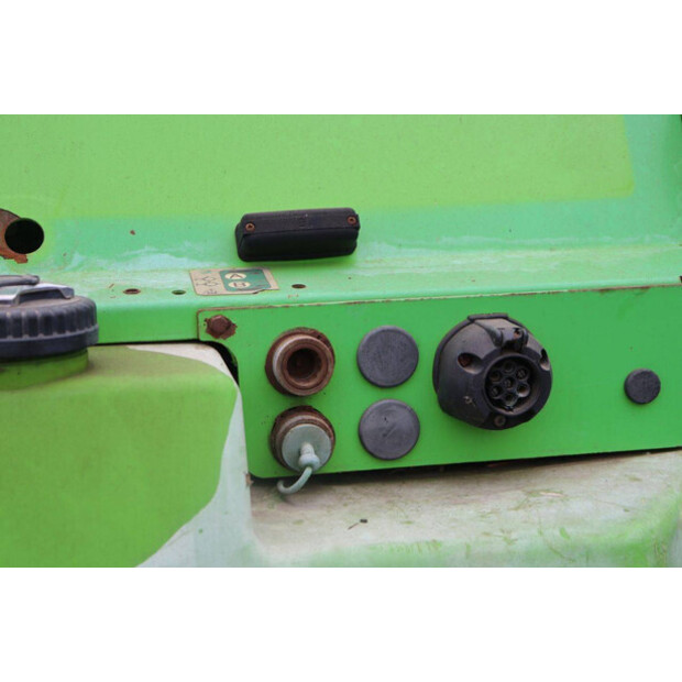 2010 Merlo P32.6PLUS-47620415