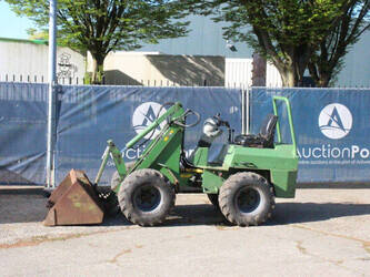Image for WHEEL LOADERS 2005 Striegel 190DYA