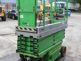 2012-jlg-2630-es-47620884