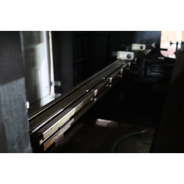 2010 Shandong WF67Y-47621541