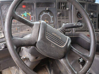 1999-scania-p114cb6x4hz-47621634