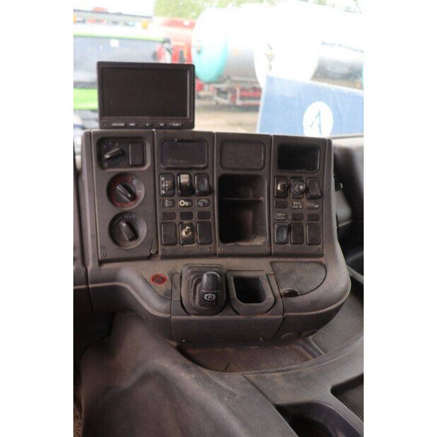 1999 Scania P114CB6X4HZ-47621637