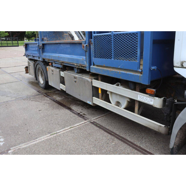 2003 Renault MIDLUM 220-47621685