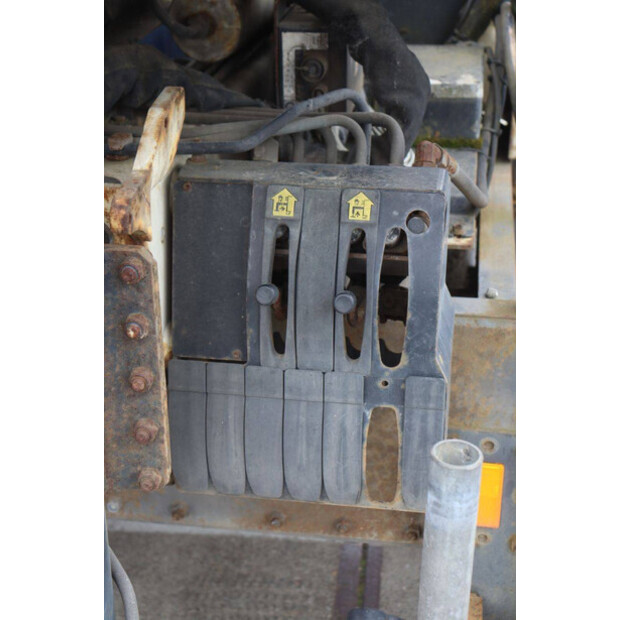 2003 Renault MIDLUM 220-47621693