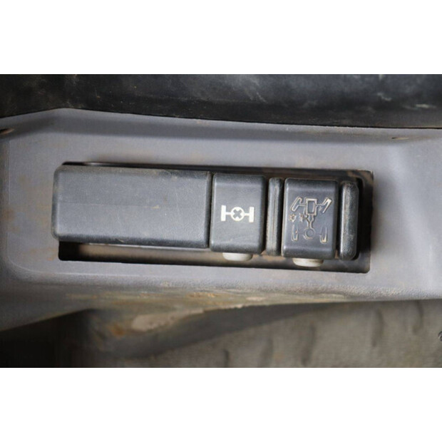 2003 Renault MIDLUM 220-47621719