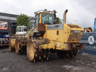 2003-komatsu-wf450-3d-47621848