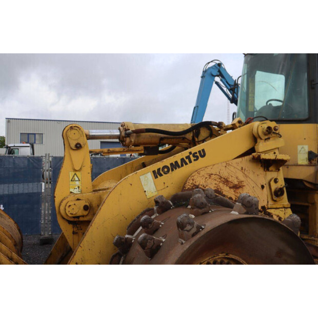 2003 Komatsu WF450-3D-47621856