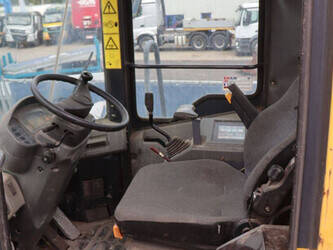2003-komatsu-wf450-3d-47621874