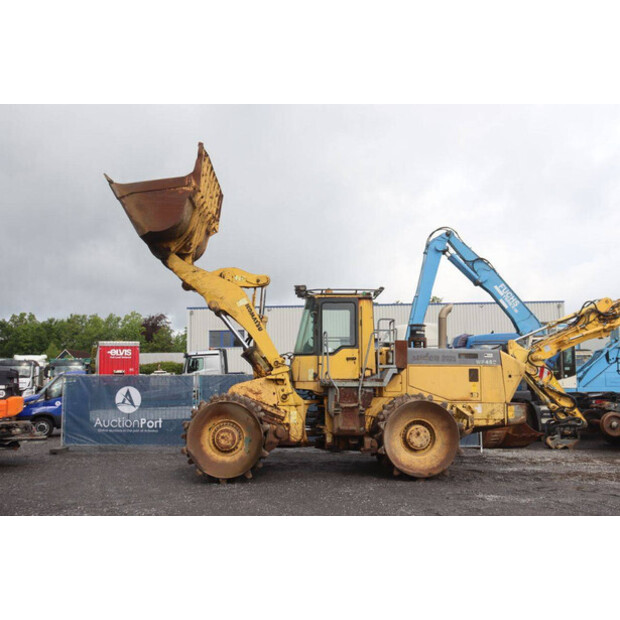 2003 Komatsu WF450-3D-47621888