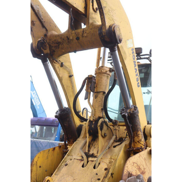 2003 Komatsu WF450-3D-47621890