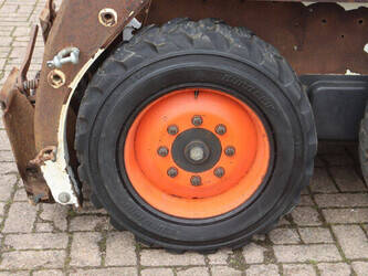 2014-bobcat-s130-1459783-47622160