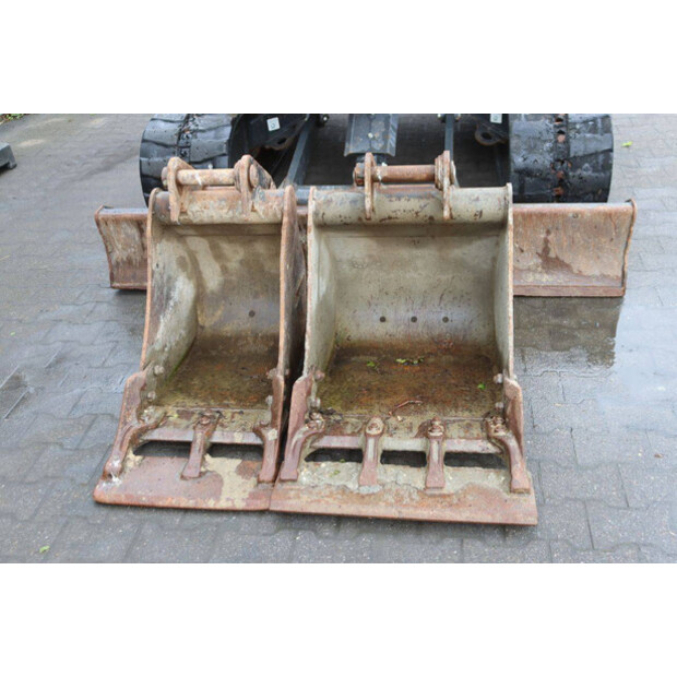 2024 كوماتسو PC55MR-5E0-47622265