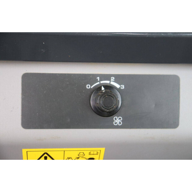 2024 كوماتسو PC55MR-5E0-47622287