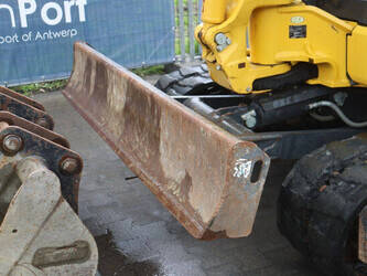 2024-komatsu-pc55mr-5e0-1459786-47622298