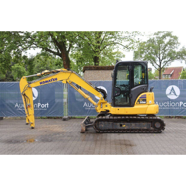 2022 كوماتسو PC58MR-5E0-47622300