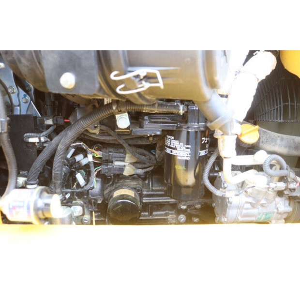 2022 كوماتسو PC58MR-5E0-47622324