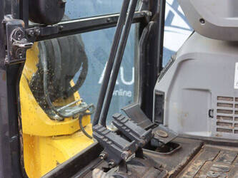 2022-komatsu-pc58mr-5e0-47622329