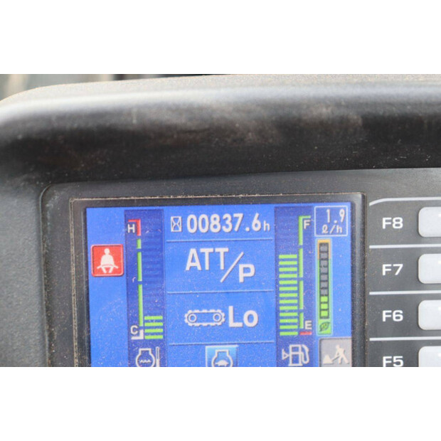 2022 كوماتسو PC58MR-5E0-47622338
