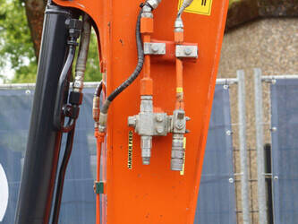 2022-hitachi-zx55u-6-clr-47622541