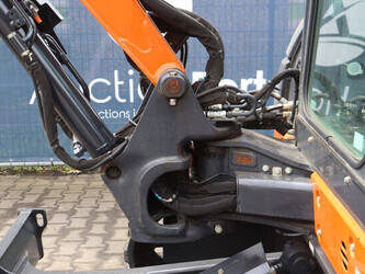 2022-hitachi-zx55u-6-clr-47622544