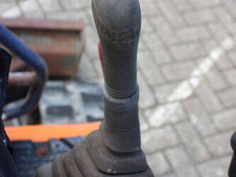 hitachi-ex18-2-47622660