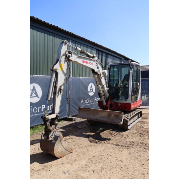 2014 TAKEUCHI TB235-47622894