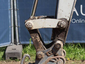 2014-takeuchi-tb235-1459801-47622897